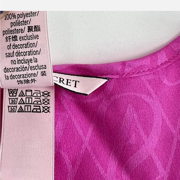 Victoria secret satin  racer back logo cami in Fushia size xL - Picture 3 of 14